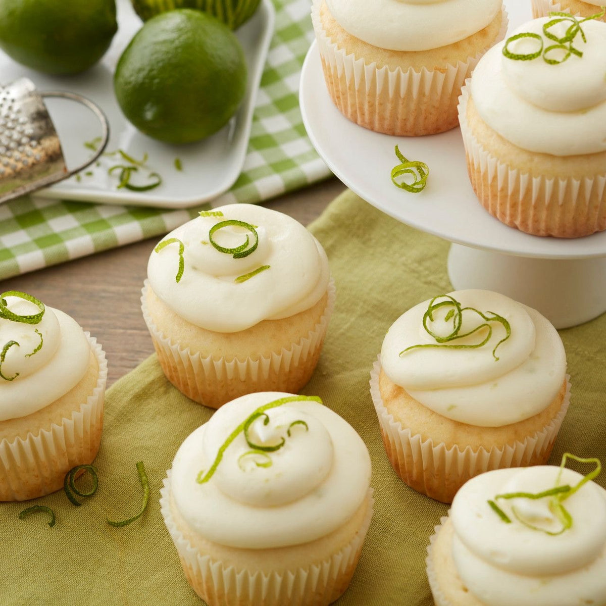 Wilton Standard Size All-Purpose Baking Cups, 75-pc