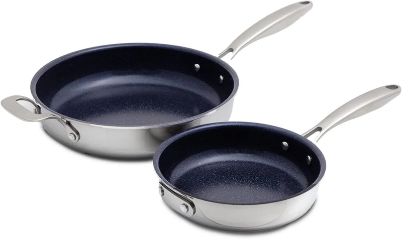 The electromagnetic frying pan can precisely control the temperature, ranging from 100°F to 575°F with intervals of 5°F. The pan body is dark in color, which can add complex charred aromas and flavors. The power is 3 watts. The specifications are 600 H7