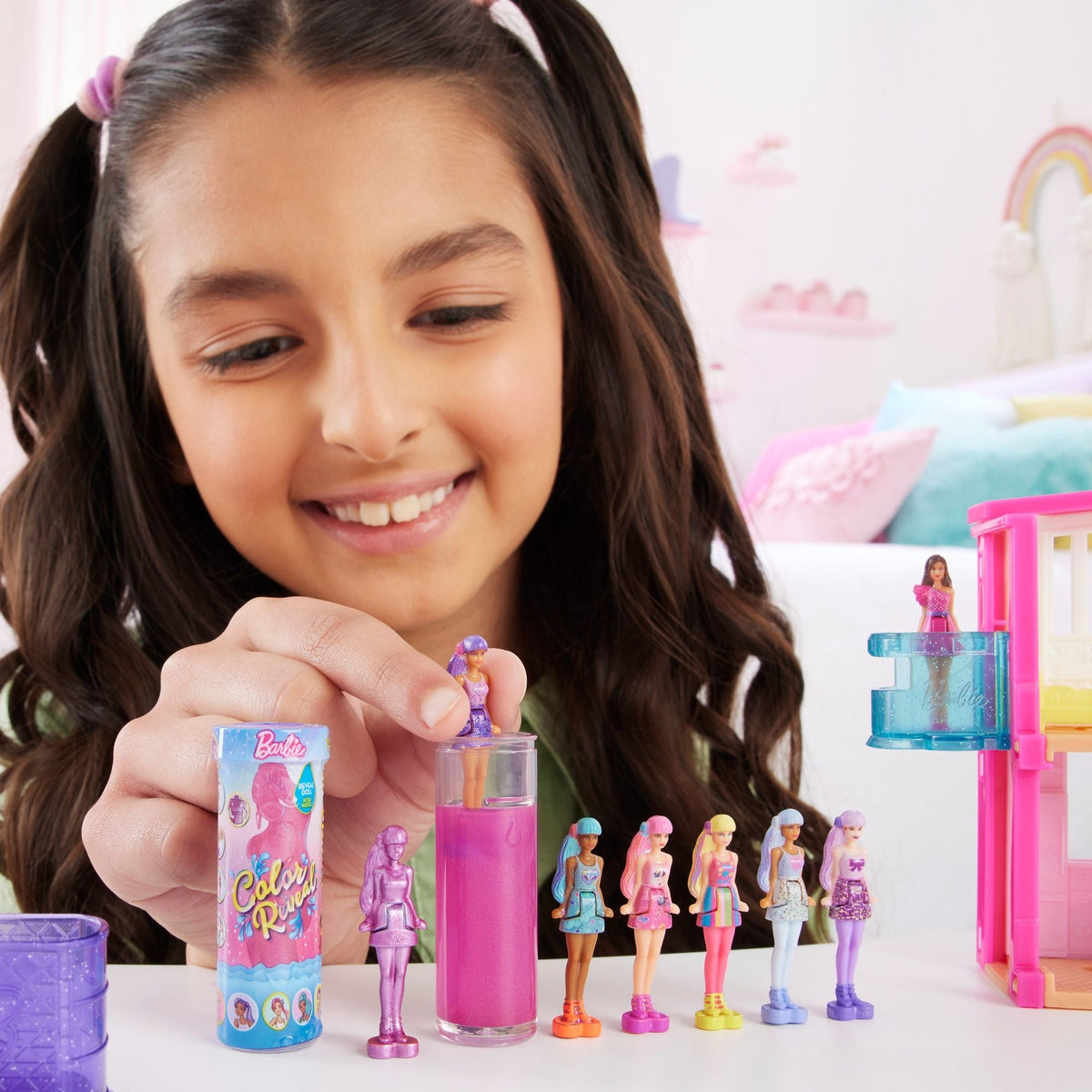 Barbie Mini BarbieLand Colour Reveal Doll with Surprise Water Reveal, Colour-Change Transformation Toy for Kids, Ages 4+, Assorted