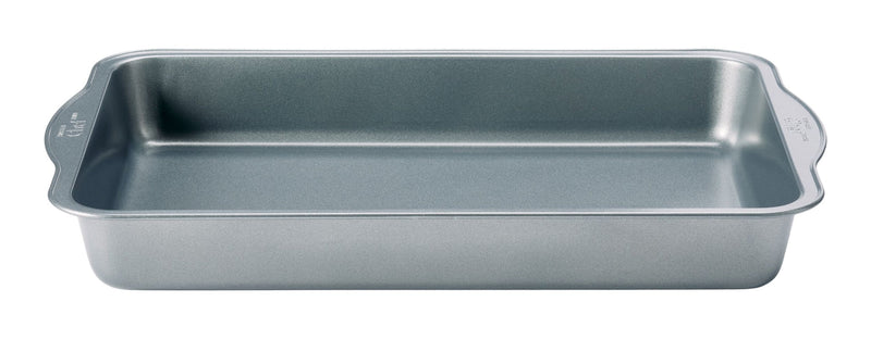 Master Chef Non-Stick Oblong Cake Pan, 16x10.5x2-in W4