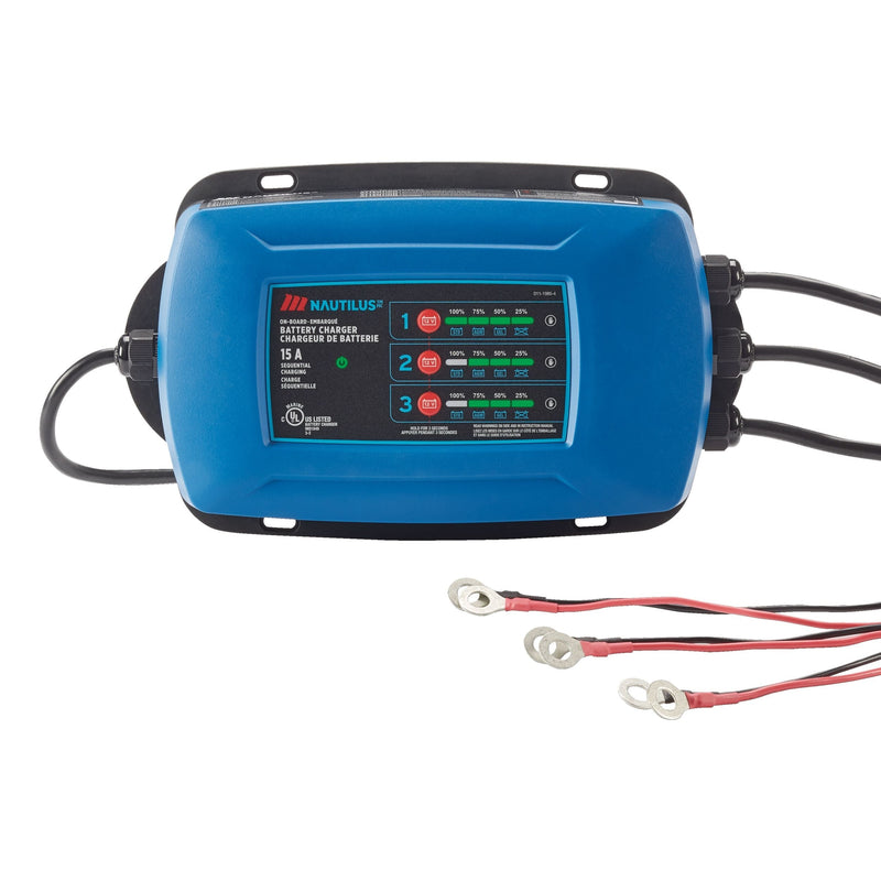 MotoMaster Nautilus 3-Bank Onboard Smart Battery Charger/Maintainer, Fully Automatic, 15-Amp, 12V M5