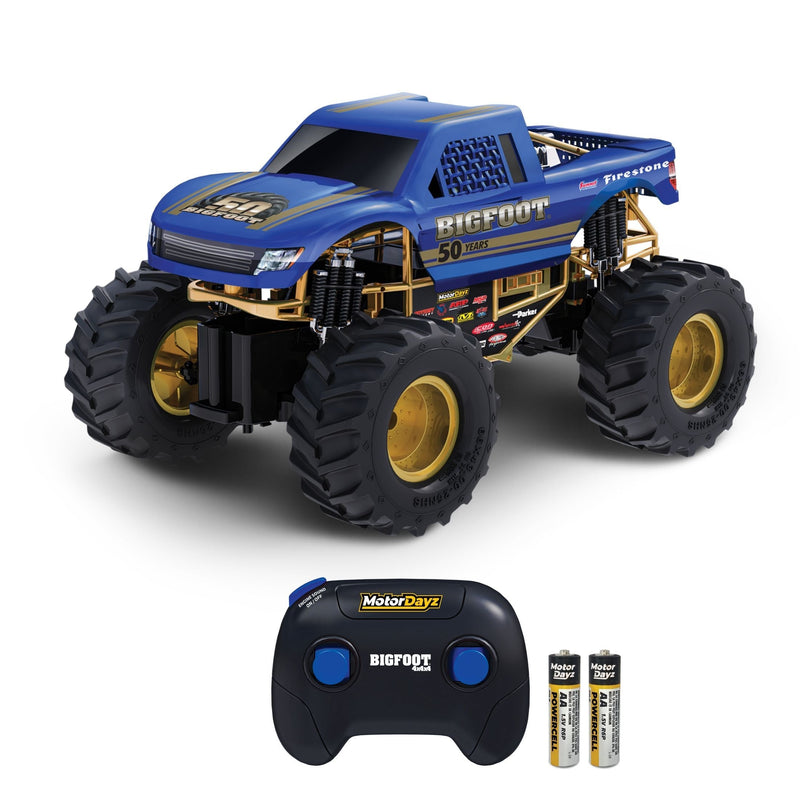 MotorDayz 1:15 R/C USB-Powered Bigfoot 50th Anniversary Monster Truck with Lights and Sounds Z0