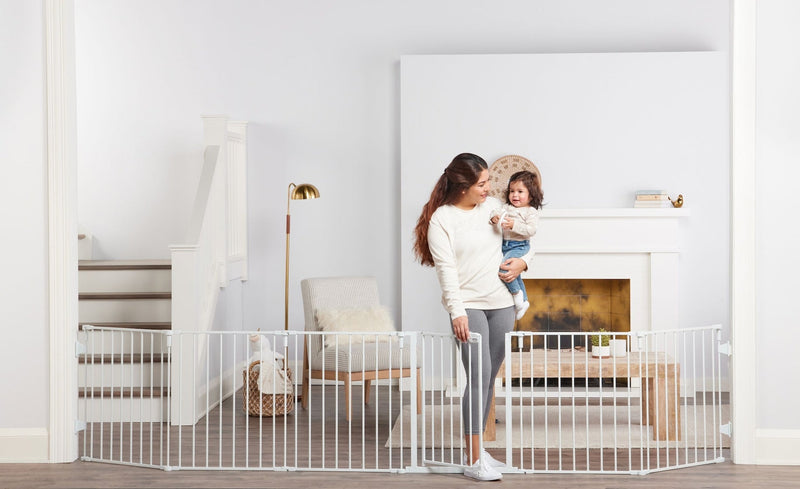 Regalo 2-in-1 Super Wide Adjustable Baby Safety Gate & Play Yard, White I6