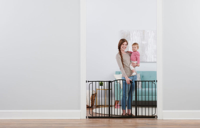 Regalo Home Accents Super Wide Safety Gate F8