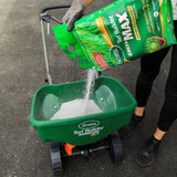 Scotts Turf Builder Green MAX Lawn Fertilizer, 27-0-2, 350-m2