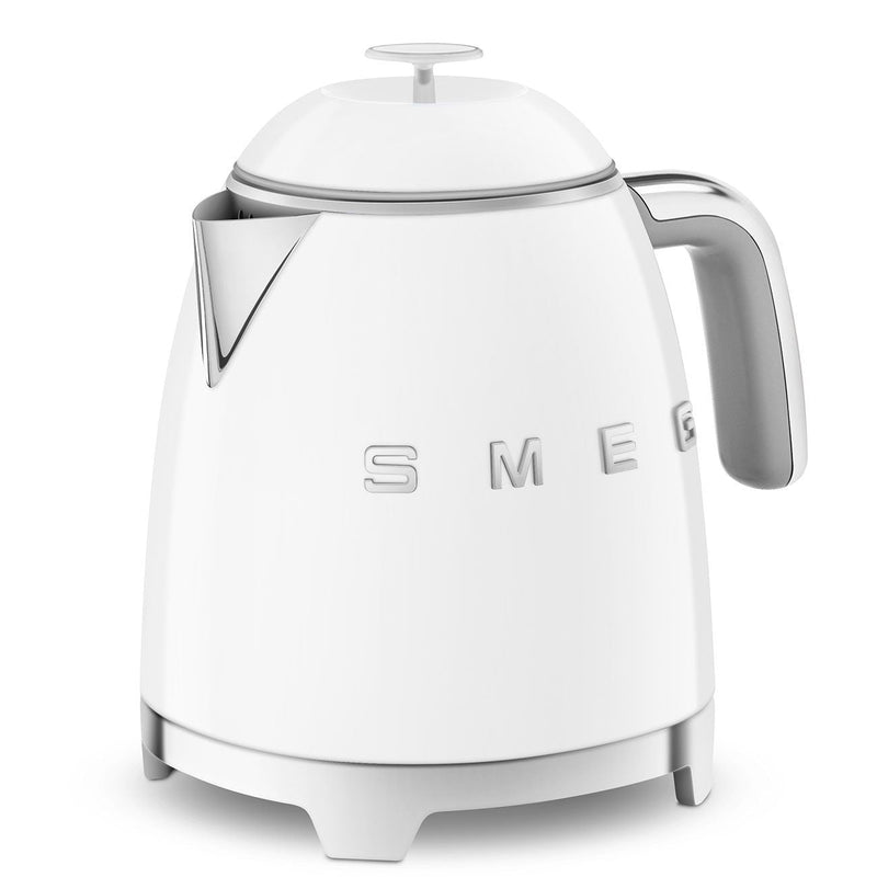 Smeg 50's 1400W Retro Style Electric Mini Countertop Kettle with Cordless Base, White, 0.8-L F4