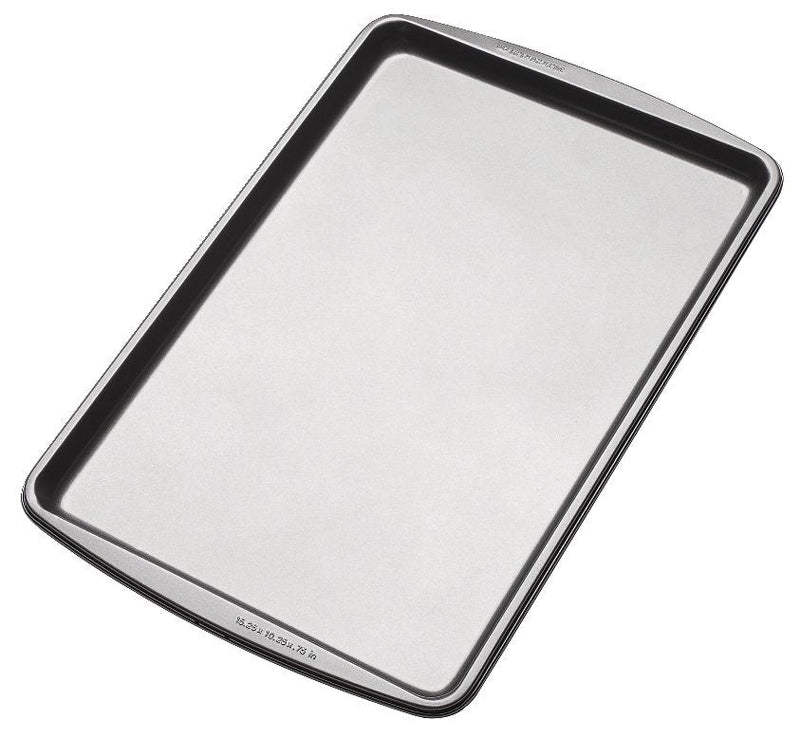 Wilton Essentials Non-Stick Baking Sheet, 10 x 15-in K5