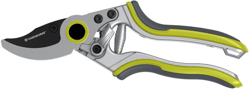 Yardworks Bypass Pruner with TPR Grip V9